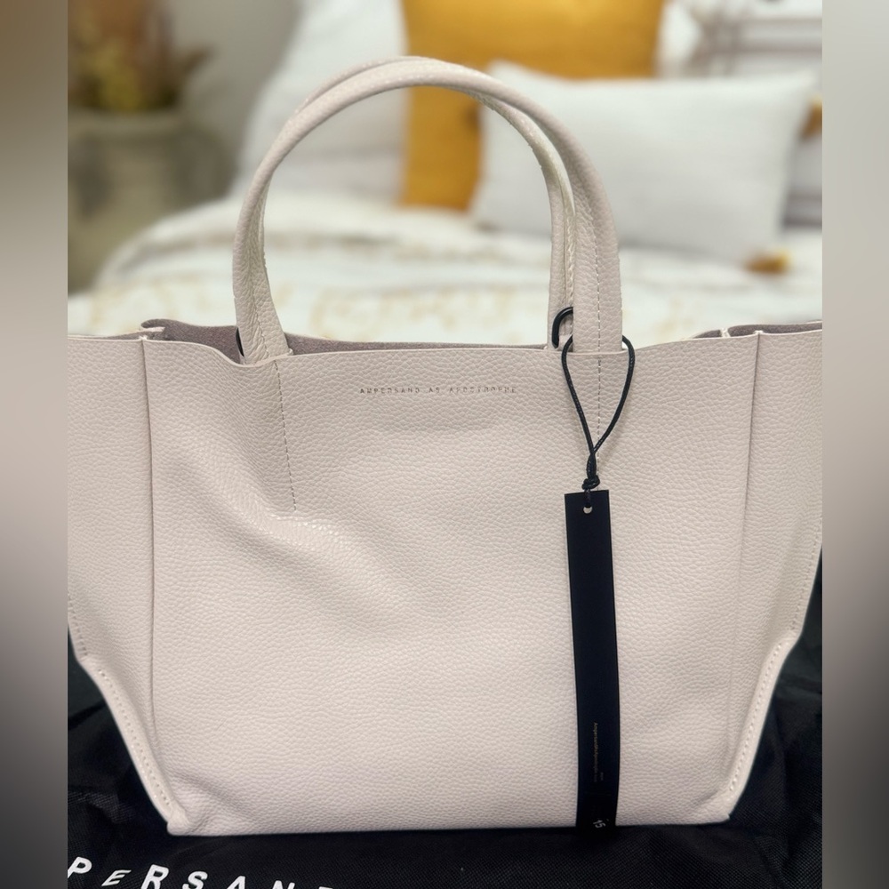 BNWT AMPERSAND AS APOSTROPHE
HALF TOTE BAG - Picture 7 of 13